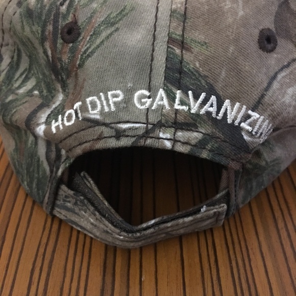 Realtree Adjustable Cap - Picture 3 of 8